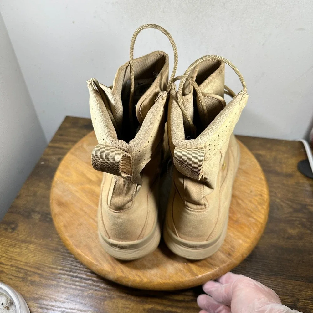 Nike SFB Gen 2 8 Tactical Boots British Khaki Mens 10.5 AO7507-200
